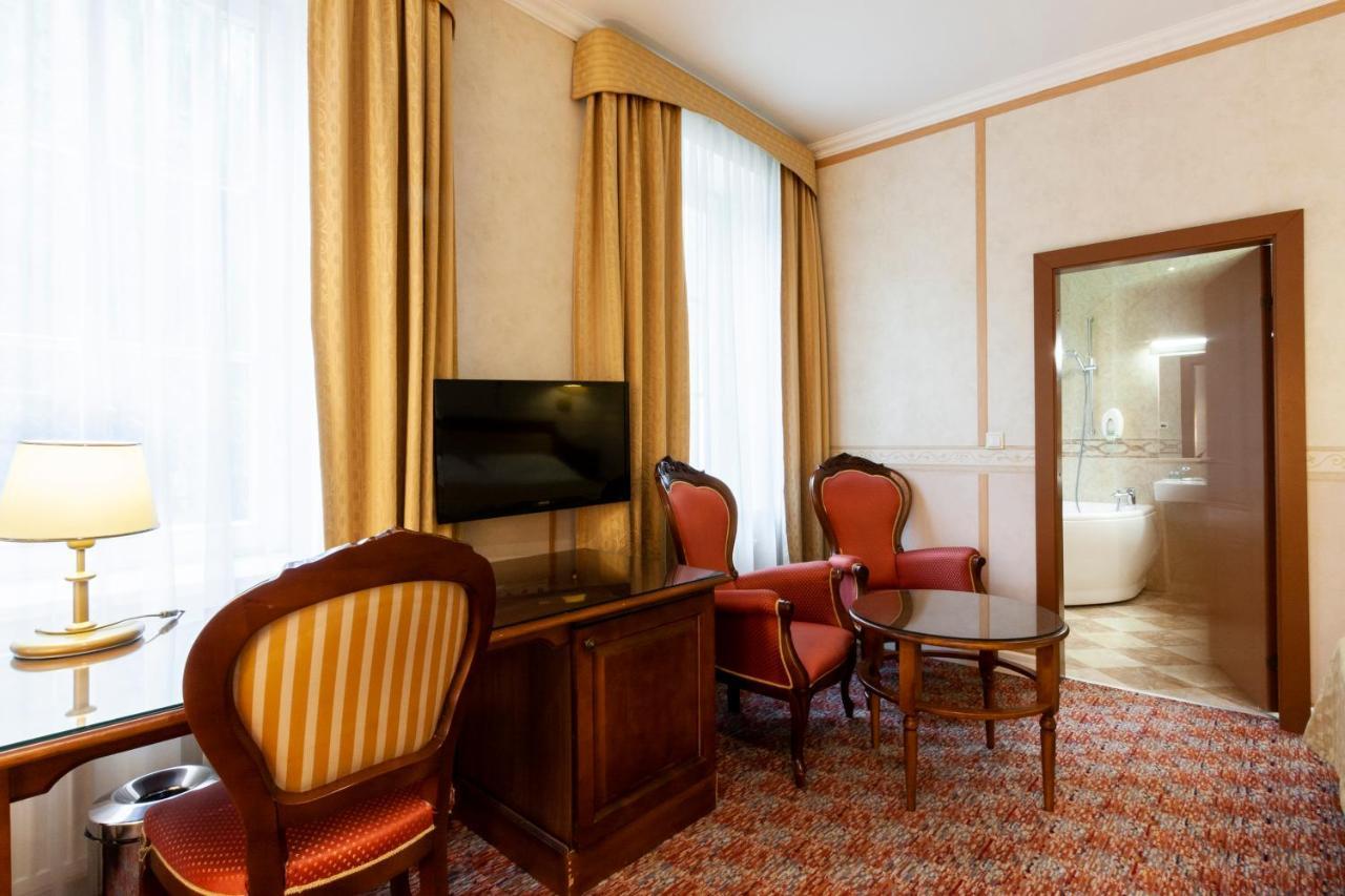 Story Inn Self Check-In Hotel Wilna Exterior foto